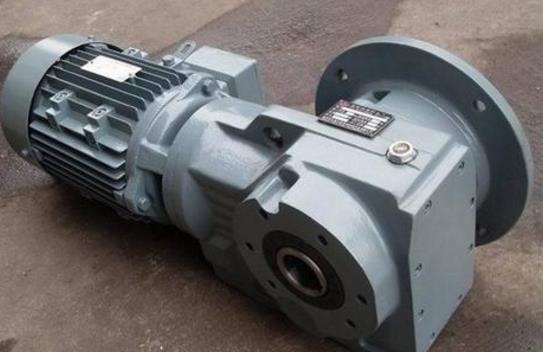 減速機(jī)廠(chǎng)家介紹齒輪減速機(jī)在不同行業(yè)的應(yīng)用