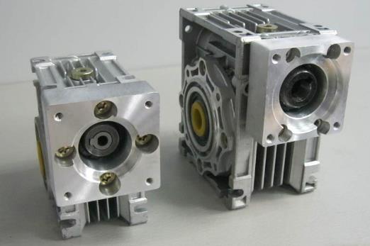 蝸輪蝸桿減速機的損耗及維護注意事項